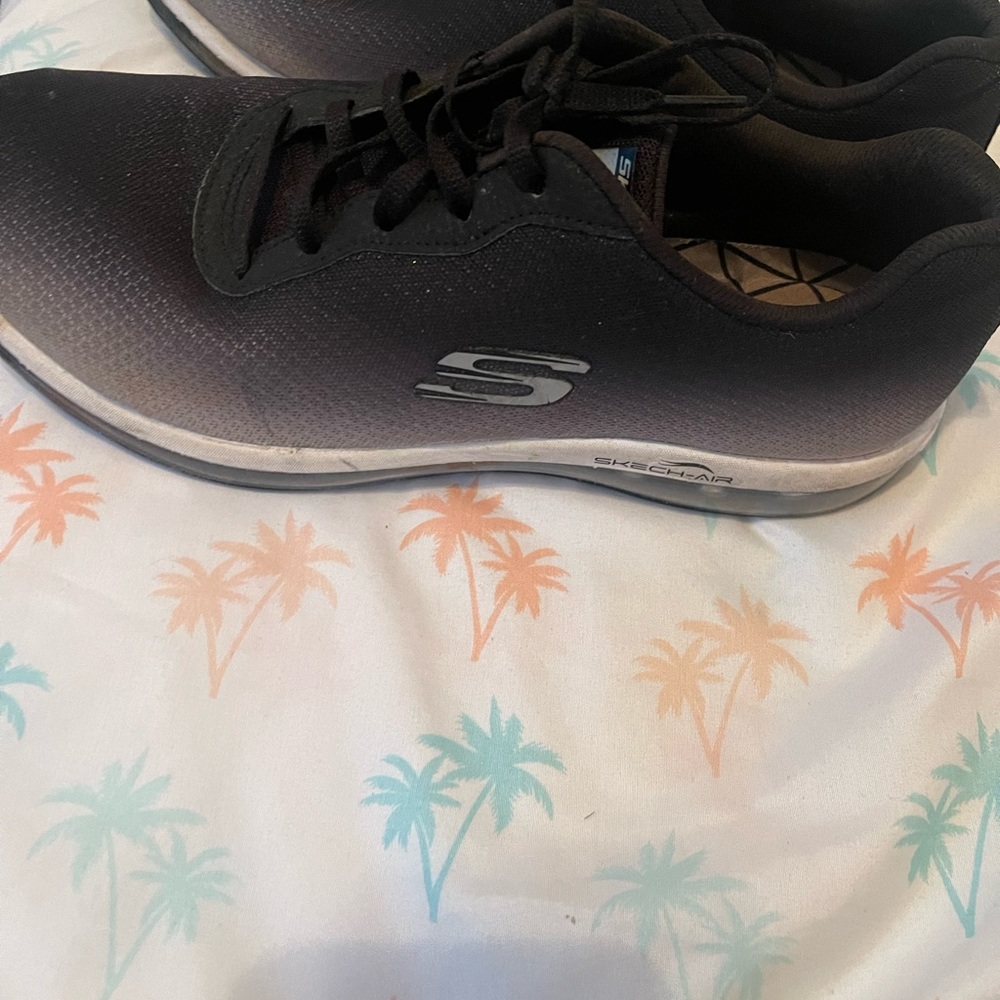 sketchers